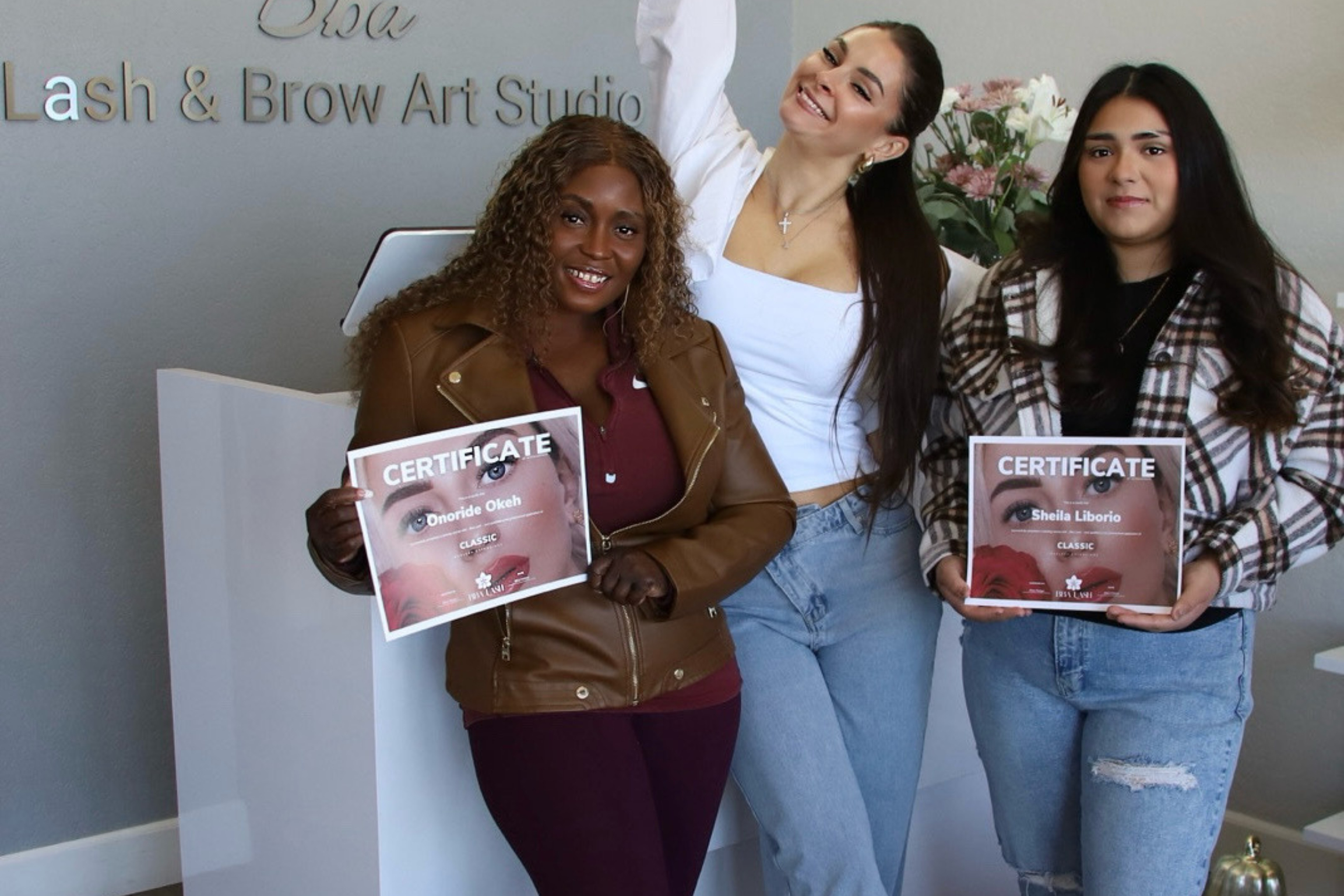 Learn, Master, and Lead in the Lash Industry.