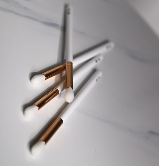 Cleansing Brush Eyelash Extensions with white handles