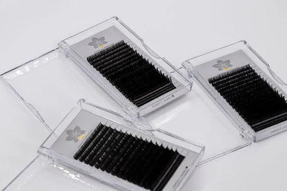 Volume/Classic Lashes .10